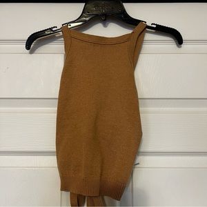 Size medium halter cropped tank